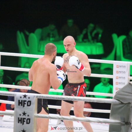 Dwie minuty i po wszystkim! Łasiewicki nokautuje na Strike King 3