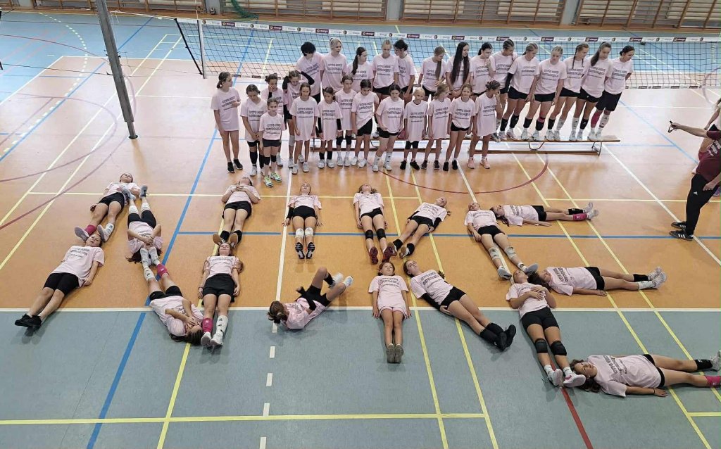 Ruciane-Nida 2025. Siatkarki Nike Ostrołęka trenują na obozie [ZDJĘCIA]