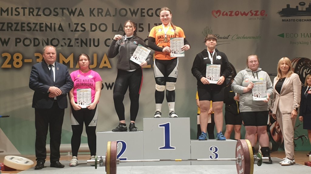 Wielki triumf UKS Atleta Ostrołęka. Dorota Gnoza mistrzynią Polski LZS! [ZDJĘCIA]