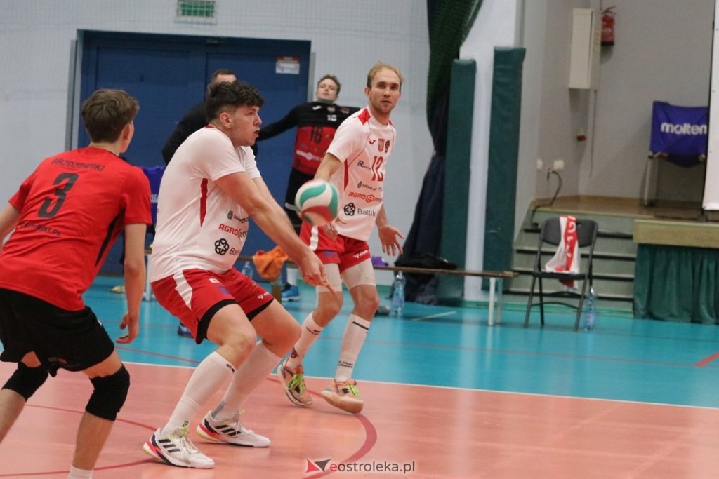 SPS Volley dobrze zaczął. Ale to rywale cieszyli się z wygranej