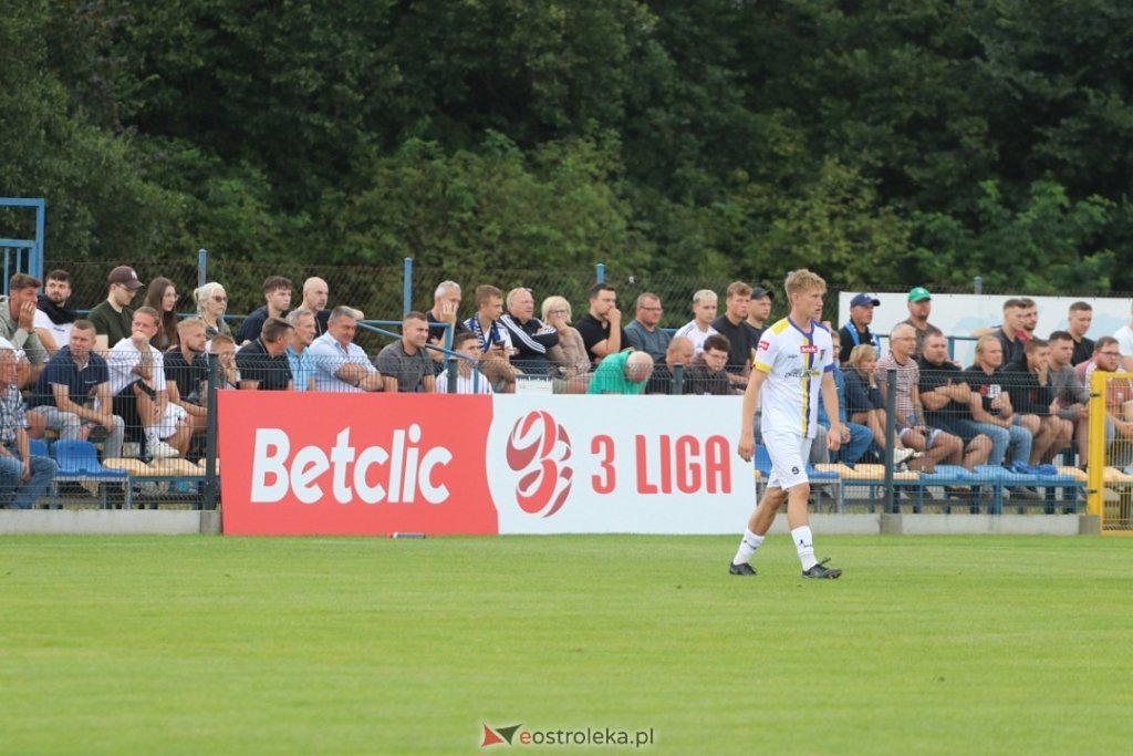Troszyn podejmuje Bełchatów. Sprawdzian dla żółto-niebieskich w trzeciej kolejce III ligi