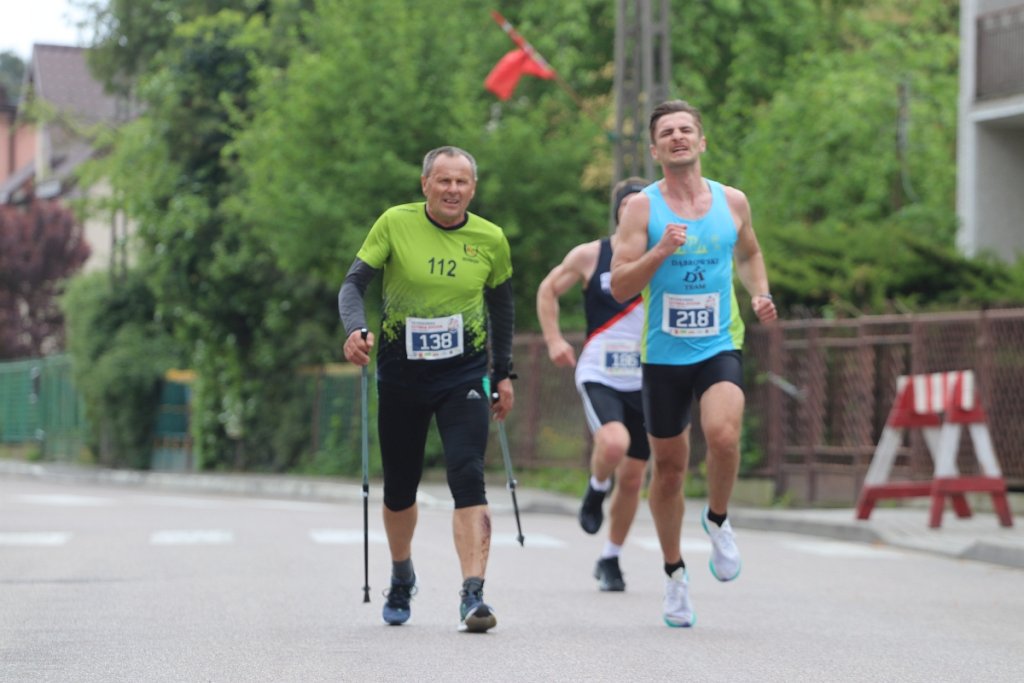Szybka Dycha w Rzekuniu. Święto biegania i nordic walking! [WYNIKI, WIDEO, ZDJĘCIA]