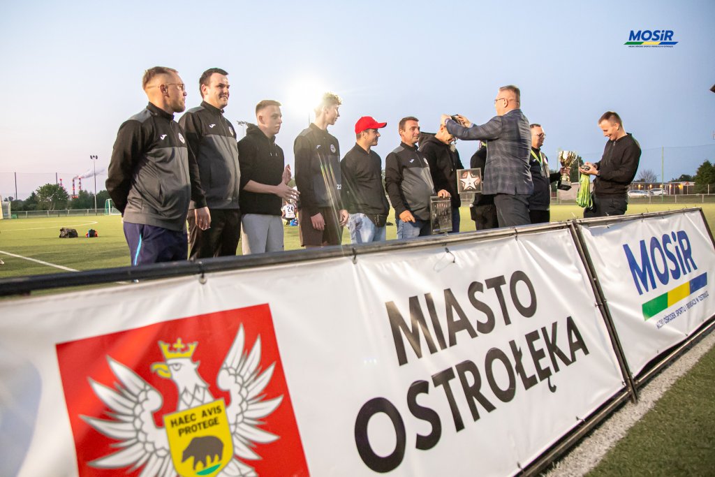 Dzbenitinaikos mistrzem Ostrołęckiej Ligi! Finałowa kolejka przyniosła emocje [ZDJĘCIA]