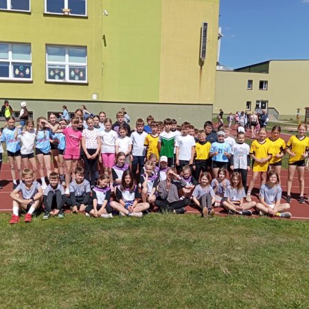 Lekkoatletyczne talenty z Ostrołęki. 39 medali na Regionalnych Czwartkach!