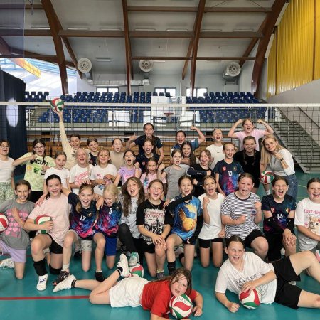 Koniec sezonu najmłodszych siatkarek Nike Ostrołęka. "Jesteśmy z nich dumni!"