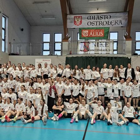 Warszawa triumfuje w Ostrołęce! Wielkie emocje w XII Turnieju Młodziczek [ZDJĘCIA]