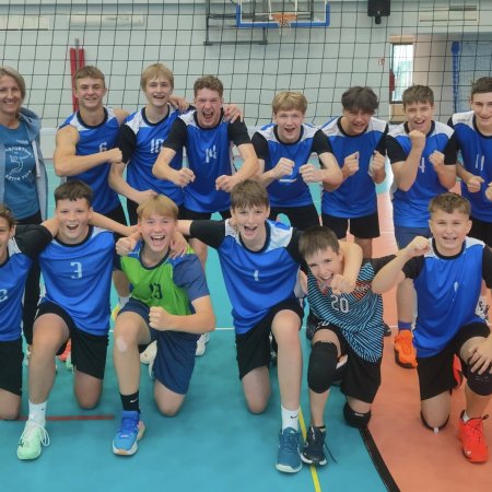 Młodzicy Olimpu Ostrołęka z kompletem zwycięstw! Awans do I ligi