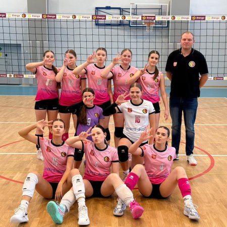 Kadetki Nike zwyciężyły w Metalówce. To było jednostronne starcie
