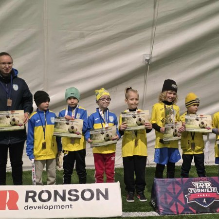 Korona Ostrołęka na podium! Rocznik 2019 z sukcesem w Książenicach