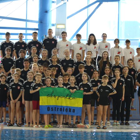 Mityng Pływacki. UKS Piątka Ostrołęka triumfuje z 28 medalami