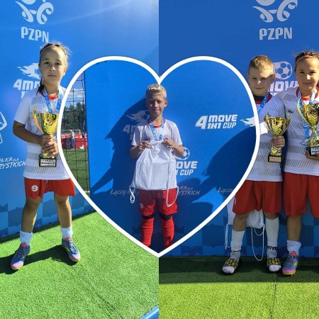Trzy medale dla Ostrołęckiej Akademii Piłki Nożnej na finałach 4Move 1x1 CUP
