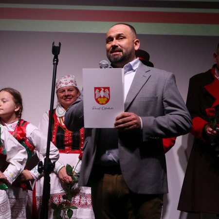 Kapitalny rok KS CK Troszyn. Prezes nagrodzony przez starostę