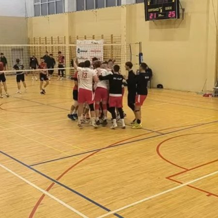 Świąteczny prezent dla kibiców Volleya! Zawodnicy SPS-u grali, jak z nut [WIDEO]