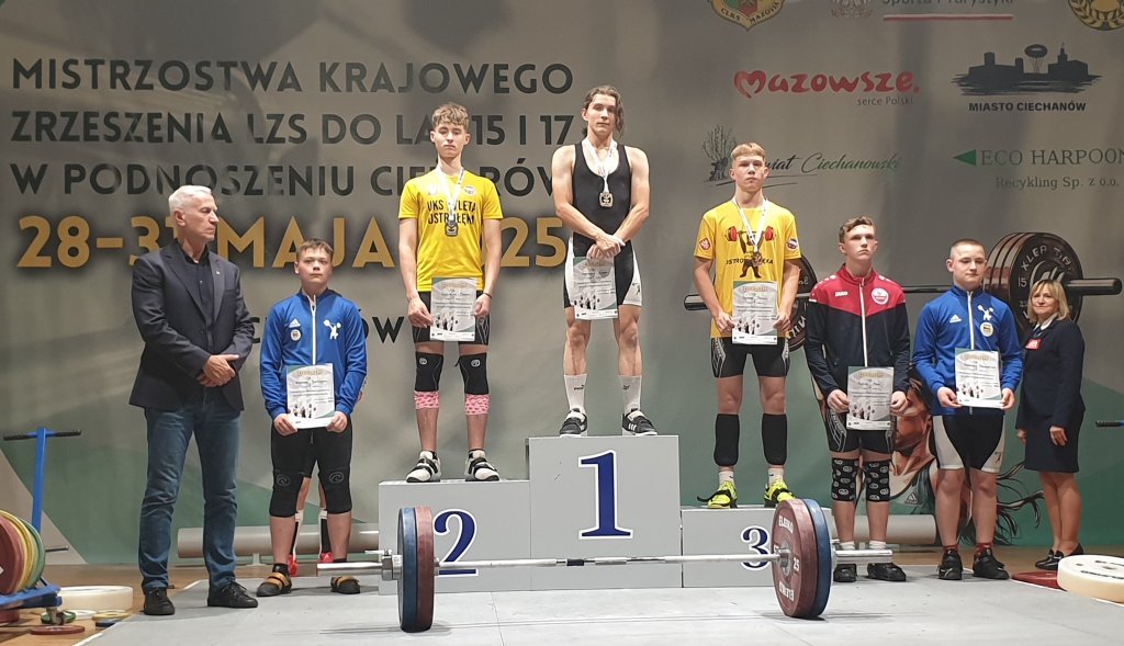 Sukces UKS Atleta Ostrołęka - trzy medale mistrzostw Polski U-15! [ZDJĘCIA]