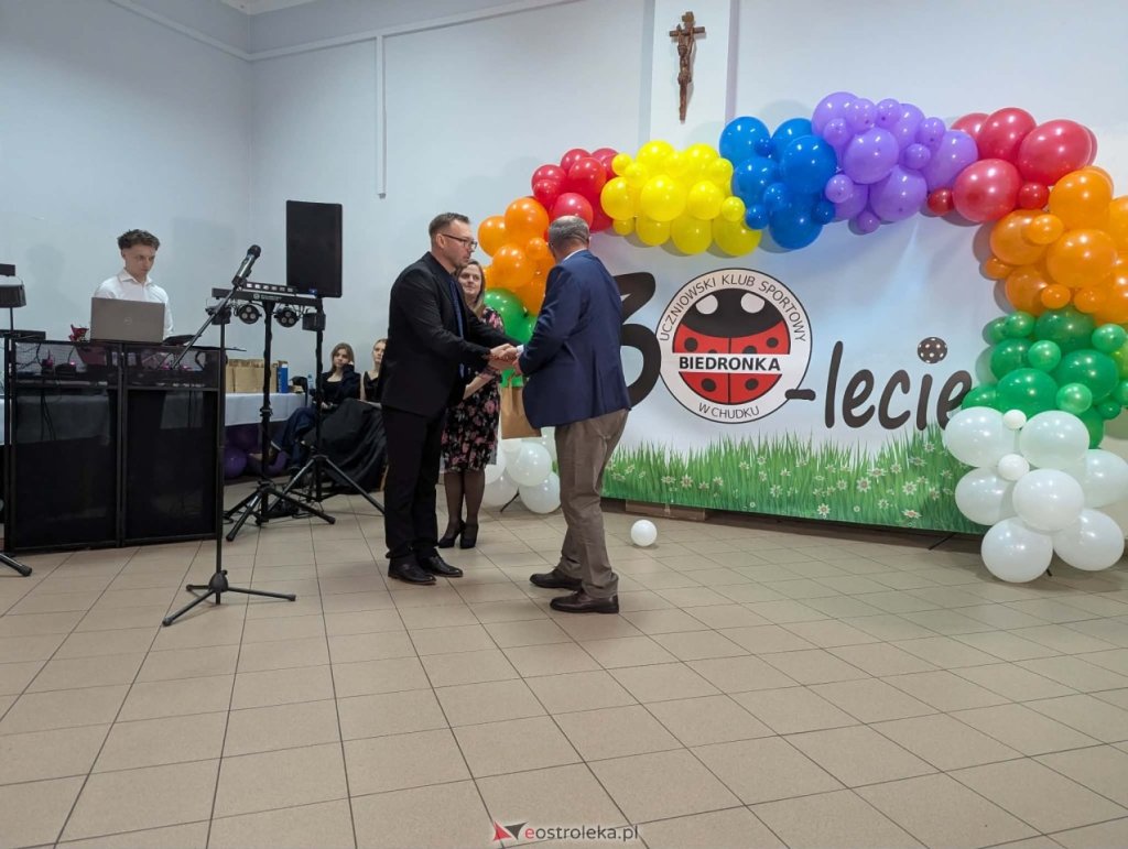Chudek słynie z unihokeja! UKS Biedronka świętuje 30-lecie [WIDEO, ZDJĘCIA]