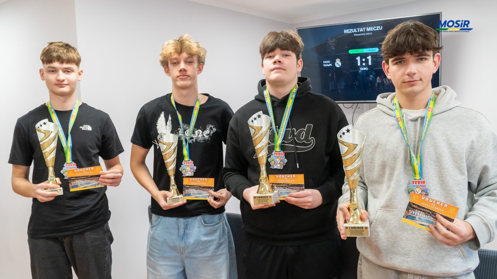 Turniej EA Sports FC 26 na feriach w Ostrołęce. Bartosz Zyśk i Michał Sikora mistrzami! [WIDEO, ZDJĘCIA]