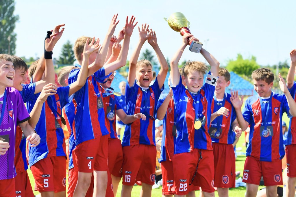 Narew Ostrołęka wygrywa Narew Summer Cup 2026. Emocje mimo upału