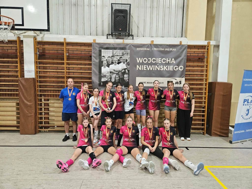 Nike Ostrołęka na podium warszawskiego memoriału. Trzecie miejsce w pierwszym turnieju sezonu