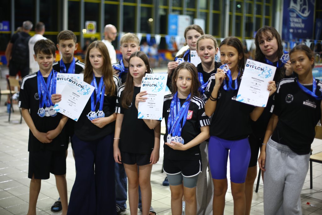 29 medali pływaków Piątki w Ciechanowie! Ostrołęczanie w czołówce zawodów „U Ciecha”