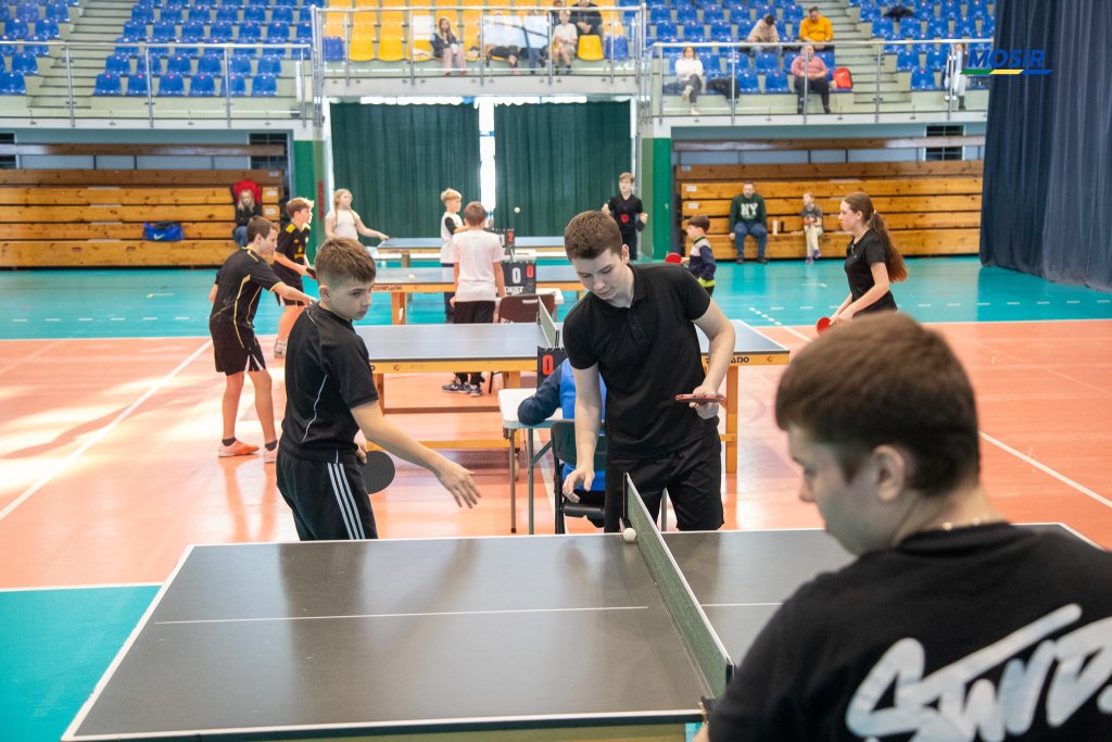 Turniej tenisa stołowego na feriach w Ostrołęce. Majewski i Zdunek bez porażki [ZDJĘCIA]