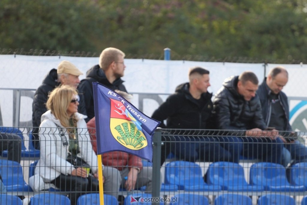 Troszyn znów pokazał klasę. Kolejny weekend z emocjami [ZOBACZ TABELE]