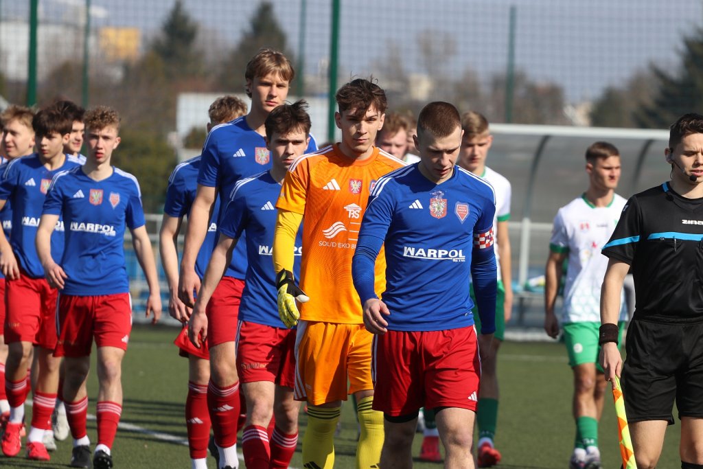 Narew II kontra Mławianka II. Dwa zwroty akcji po czerwonej kartce [ZDJĘCIA]