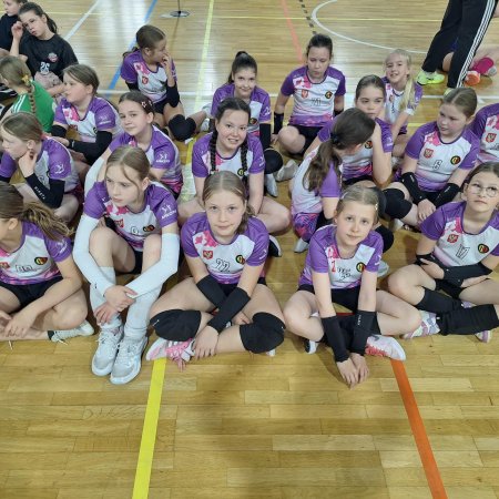 Najmłodsze siatkarki Nike Ostrołęka z kolejnym doświadczeniem [ZDJĘCIA]
