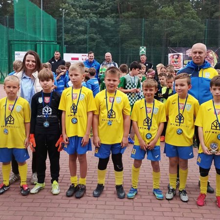 Gol za golem, wielkie emocje. Korona Ostrołęka najlepsza w Nowej Wsi [ZDJĘCIA]