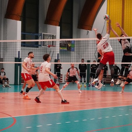 Nowy atakujący w SPS Volley Ostrołęka. Grał w I lidze i... na śniegu!