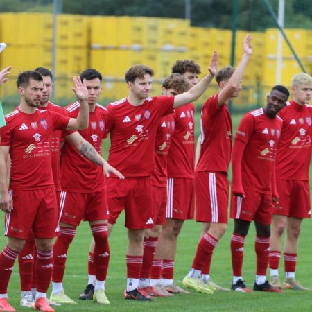 Bez goli do przerwy, potem emocje. Tak wyglądał mecz Narwi z PAF