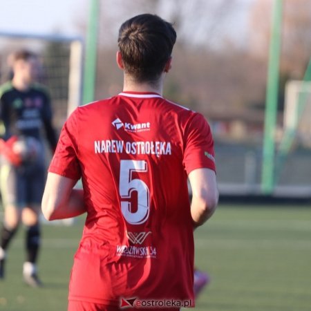 Narew Ostrołęka rozbiła Grom aż 7:1. Przed ostatnim meczem już wszystko jasne