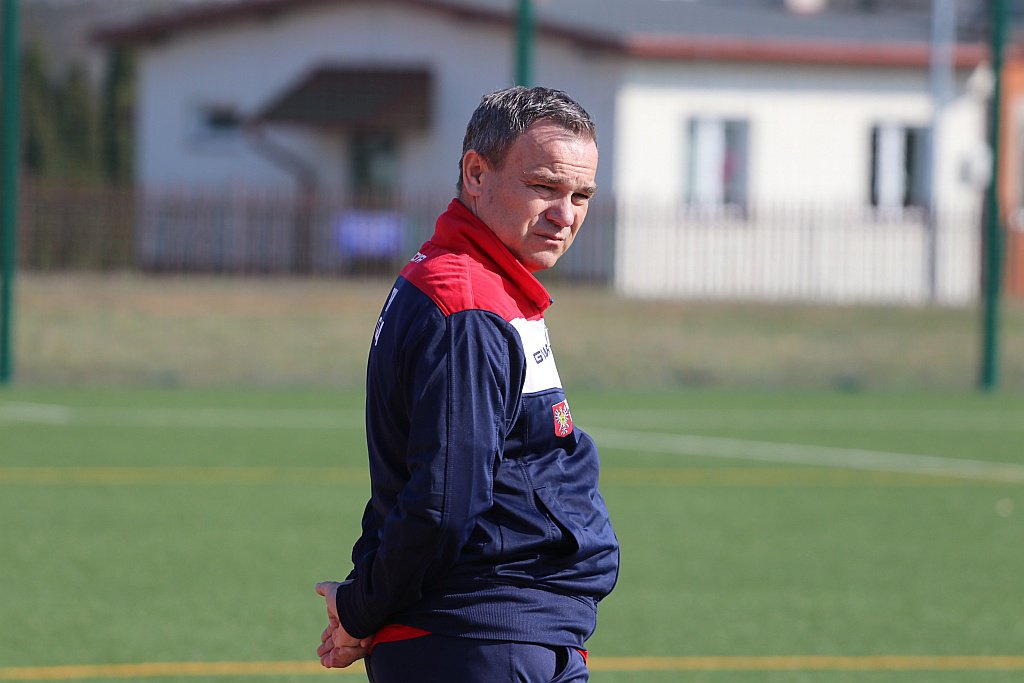 Znany w regionie trener wraca na Kurpie? Pożegnał go poprzedni klub