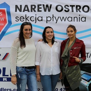 Pierwsze sukcesy pływaczek Narwi Ostrołęka