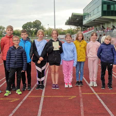 Siódemka Ostrołęka na lekkoatletycznym czwartku w Łomży. Medale i rekordy