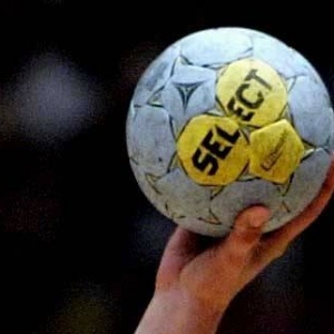 Piłka ręczna: III LO najlepsze w Mistrzostwach Ostrołęki