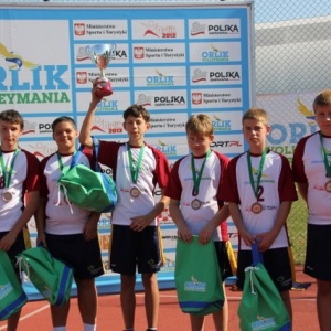 Sukces uczniów SP Nr 1. Trzecie miejsce w Ogólnopolskim Turnieju Orlik Volleymania!
