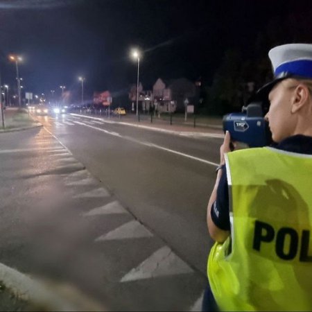 Kierowcy, piesi i rowerzyści w Ostrołęce nie przestrzegają przepisów