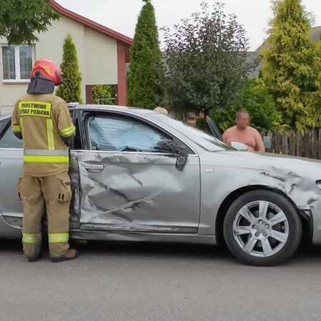 Wypadek w Borawem. Zderzenie z ciągnikiem podczas wyprzedzania [ZDJĘCIA]