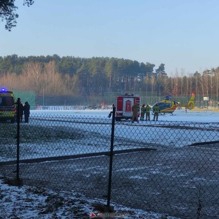 Atak nożownika w szkole w Kadzidle. NOWE FAKTY: "Wyszedł do łazienki, wrócił w masce i z nożem" 