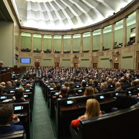 Wybór do KRS i nie tylko. Drugi dzień w Sejmie: oto głosowania posłów z Ostrołęki