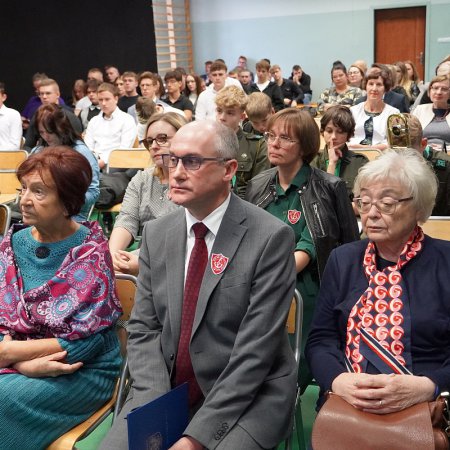 W ZSZ 1 upamiętnili 70. rocznicę śmierci Doktora Józefa Psarskiego [ZDJĘCIA]