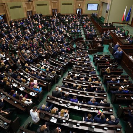 Pięcioro parlamentarzystów z Ostrołęki jeszcze w tym roku? To możliwy scenariusz