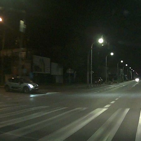 Wymuszenie pierwszeństwa w centrum Ostrołęki. Było o krok od wypadku! [WIDEO]