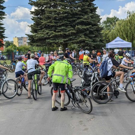 Rodzinny Rajd Rowerowy Ostrołęka - Rzekuń: cykliści na trasie! [WIDEO, ZDJĘCIA]
