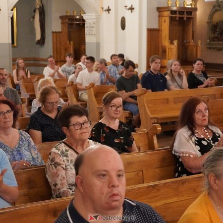 Etnosakralia Kurpiowskie 2024 - koncert w farze [WIDEO, ZDJĘCIA]