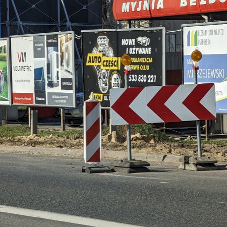 Przebudowa ronda Siemowita w Ostrołęce: Kierowcy muszą uzbroić się w cierpliwość [ZDJĘCIA]