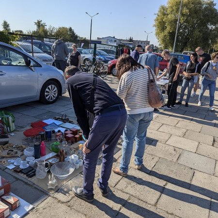 Pchli Targ w Ostrołęce kusił kolekcjonerów i poszukiwaczy okazji [ZDJĘCIA]