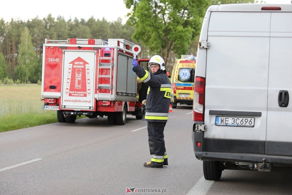 Zderzenie ciężarówki z busem w okolicach Myszyńca. Jedna osoba poszkodowana