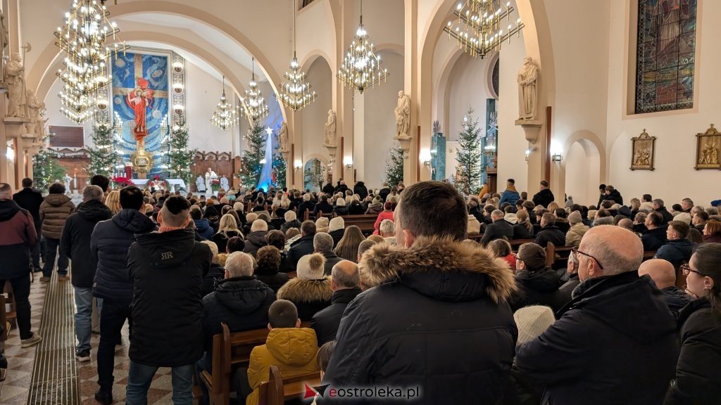 Kolęda 2025/2026. Księża z parafii Zbawiciela Świata ruszają do domów parafian [HARMONOGRAM]