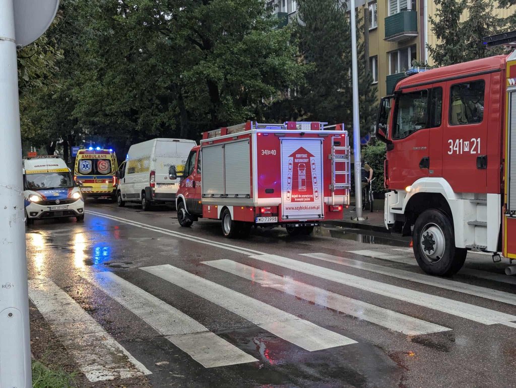 Potrącenie rowerzysty przy ulicy Sienkiewicza [ZDJĘCIA]